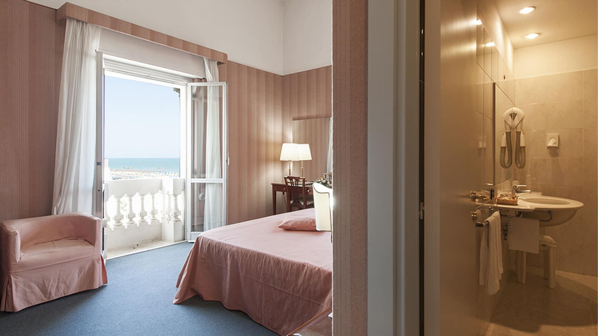Hotel Esplanade Pescara Kültér fotó