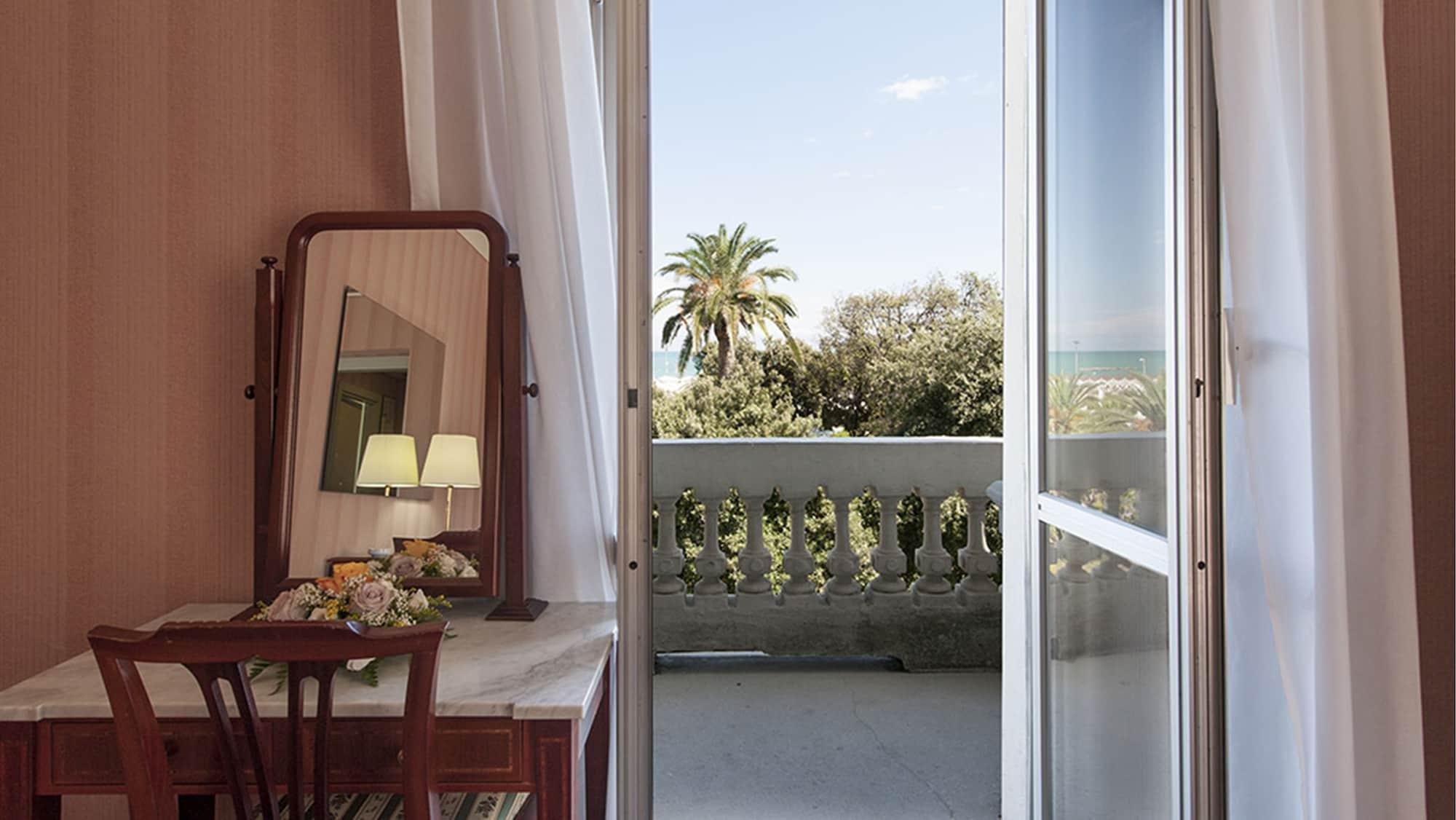 Hotel Esplanade Pescara Kültér fotó