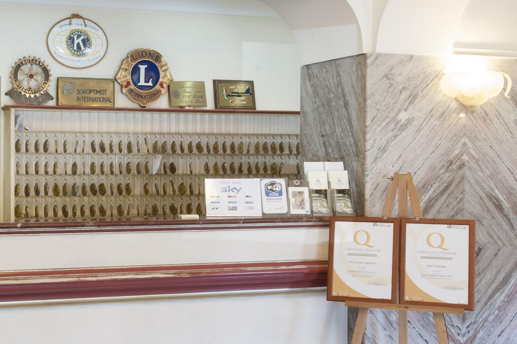 Hotel Esplanade Pescara Kültér fotó