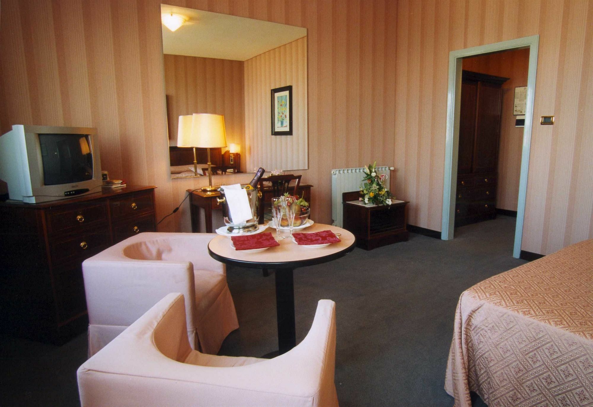 Hotel Esplanade Pescara Kültér fotó